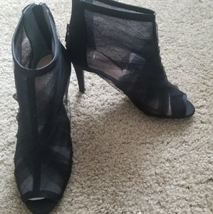NWT!! | J.Renee Wrap Tool Booties